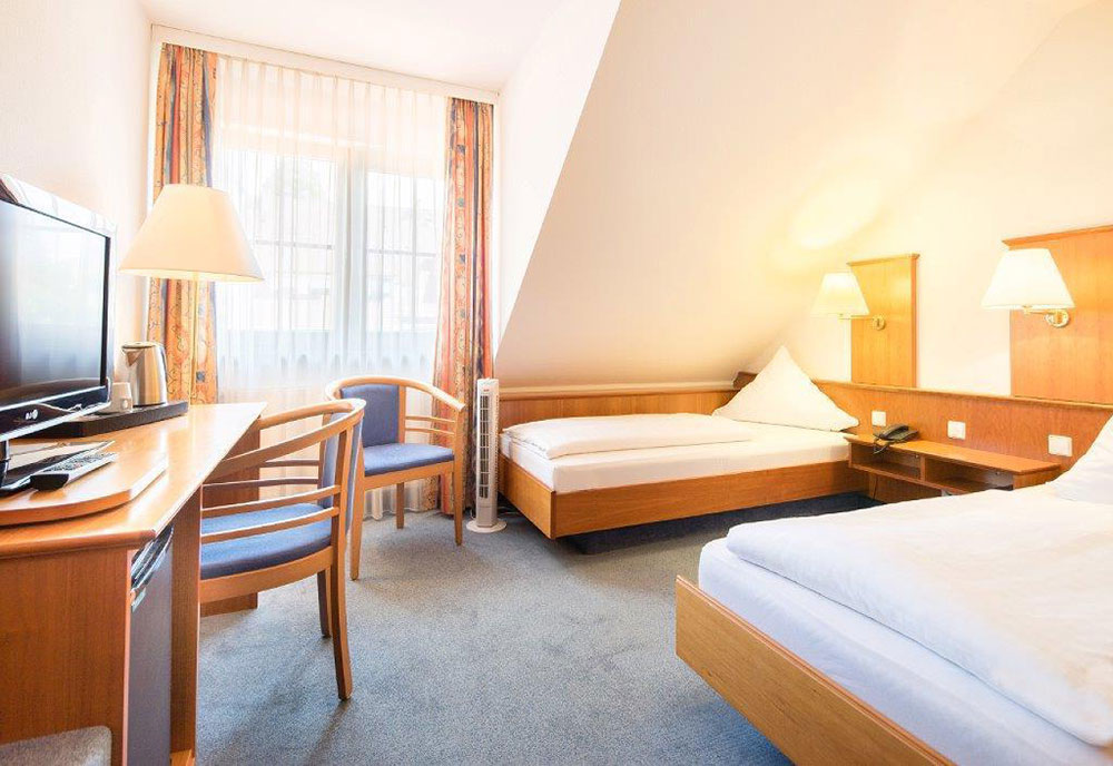 2-bett, zimmer, hotel, blume, freiburg, hotel blume, hotel blume freiburg,